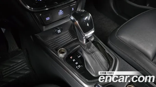 KG_Mobility_Ssangyong TIBOLI 2019 thumb 9