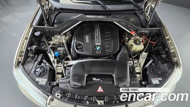 BMW X6 2016 thumb 6