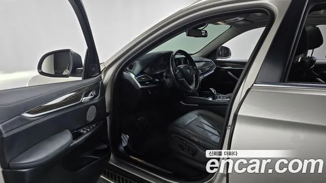 BMW X6 2016 thumb 10