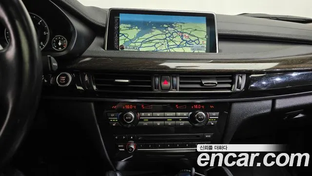 BMW X6 2016 thumb 12