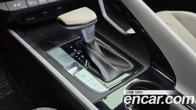 Hyundai Avante 2021 thumb 9