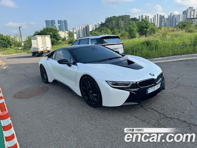 BMW i8 2016 thumb 7