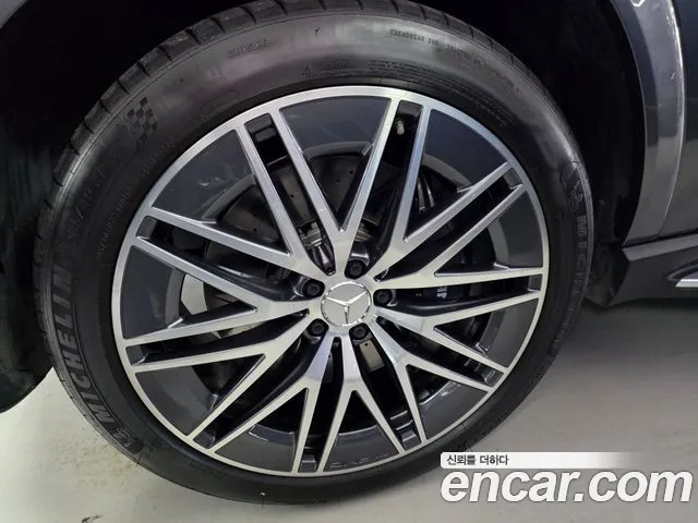 Mercedes-Benz GLE 2025 thumb 5