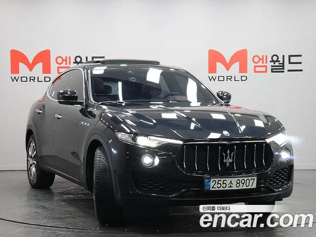 Maserati Levante 2019 thumb 2