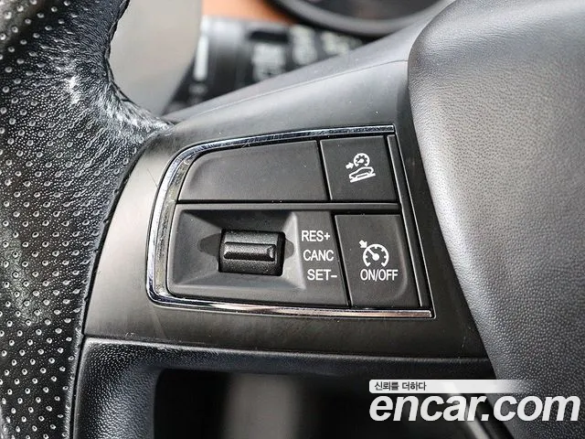Maserati Levante 2019 thumb 10