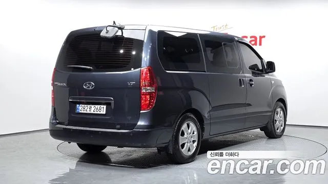 Hyundai Starex 2018 thumb 2