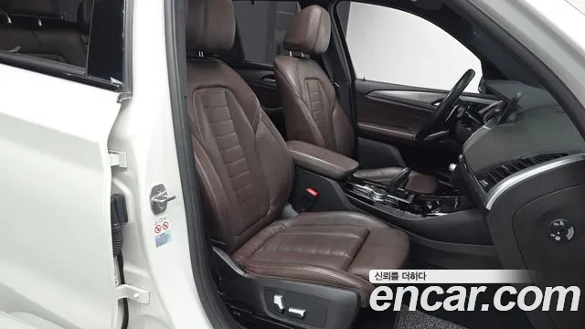 BMW X3 2021 thumb 11