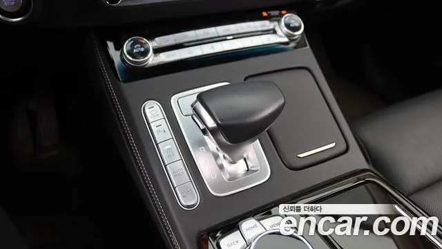 Genesis G90 2021 thumb 8
