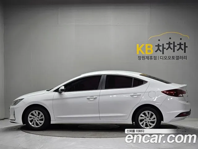 Hyundai Avante 2019 thumb 4