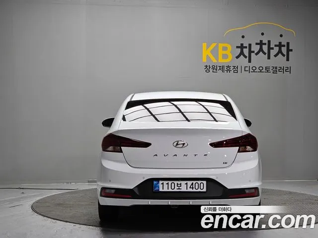 Hyundai Avante 2019 thumb 5