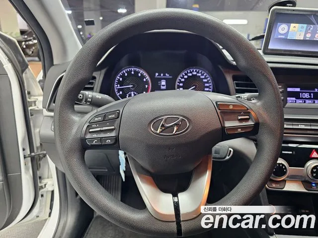 Hyundai Avante 2019 thumb 8