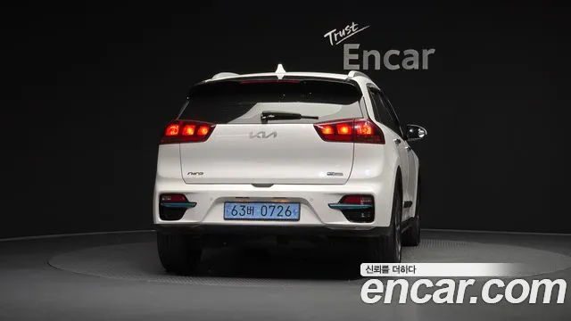Kia Niro 2021 thumb 4