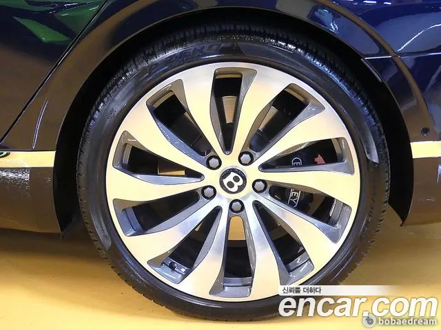 Bentley Flying Spur 2022 thumb 9
