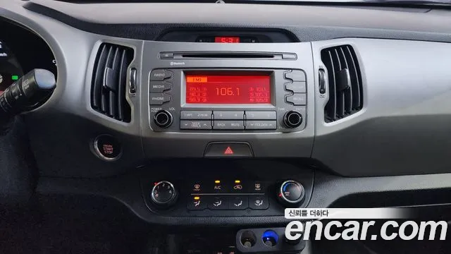 Kia Sportage 2015 thumb 12