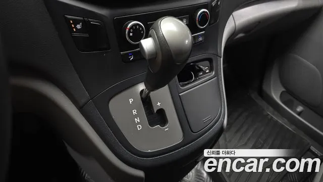Hyundai Starex 2018 thumb 9