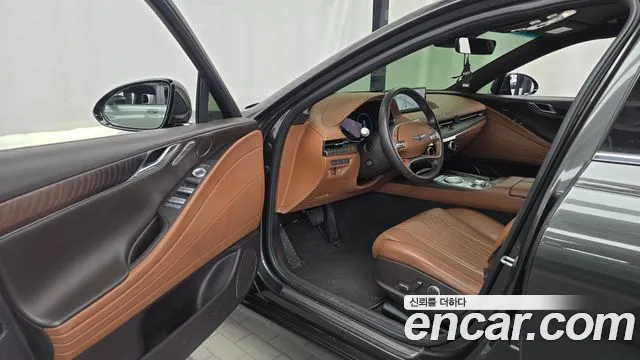 Genesis G80 2021 thumb 10
