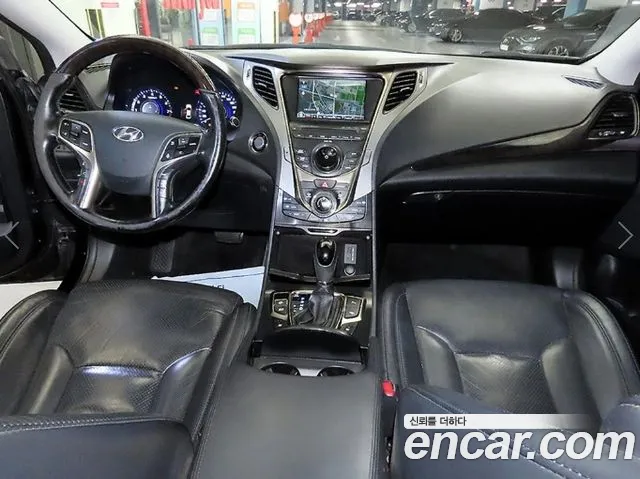 Hyundai Grandeur 2012 thumb 10