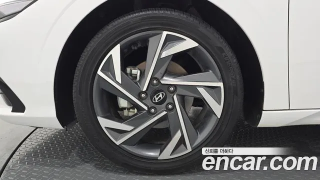 Hyundai Avante 2023 thumb 5