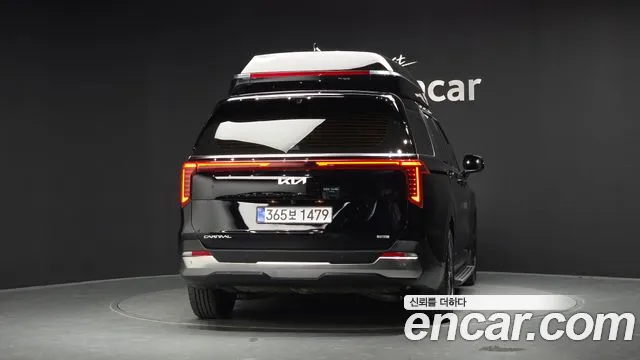 Kia Carnival 2025 thumb 4