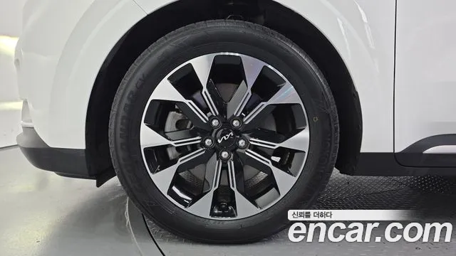 Kia Carnival 2022 thumb 5