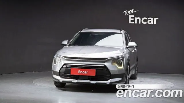 Kia Niro 2022 thumb 3