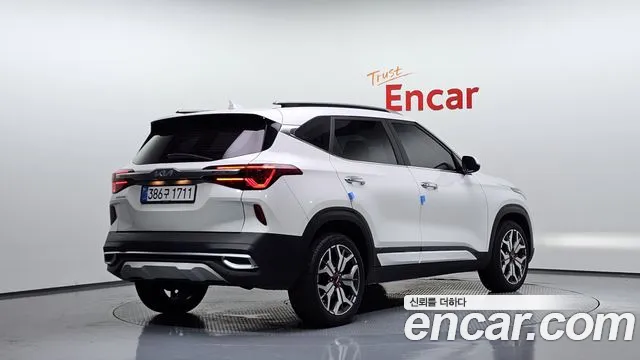 Kia Seltos 2022 thumb 2