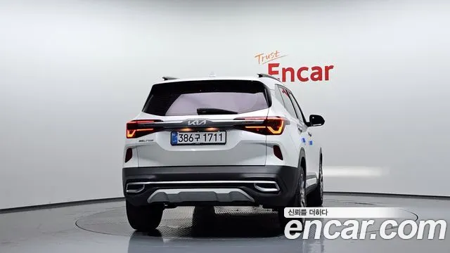 Kia Seltos 2022 thumb 4