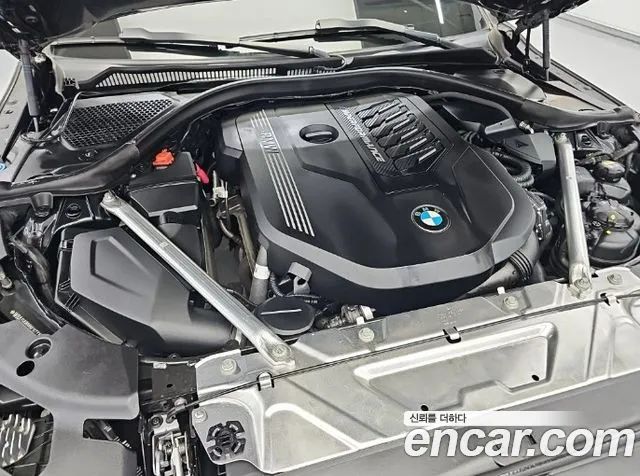 BMW 4-Series 2021 thumb 5