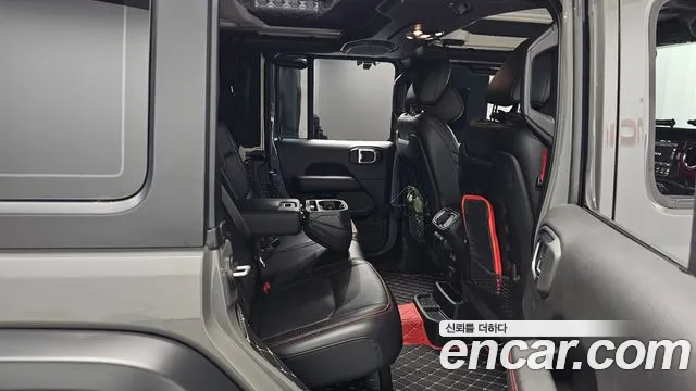 Jeep Wrangler 2023 thumb 11