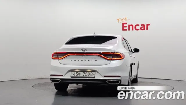 Hyundai Grandeur 2019 thumb 4