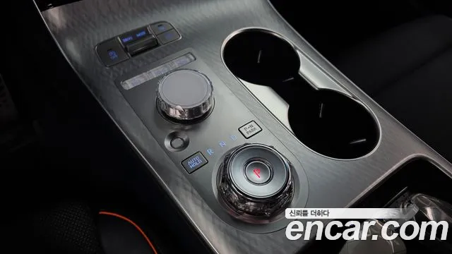 Genesis GV70 2024 thumb 9