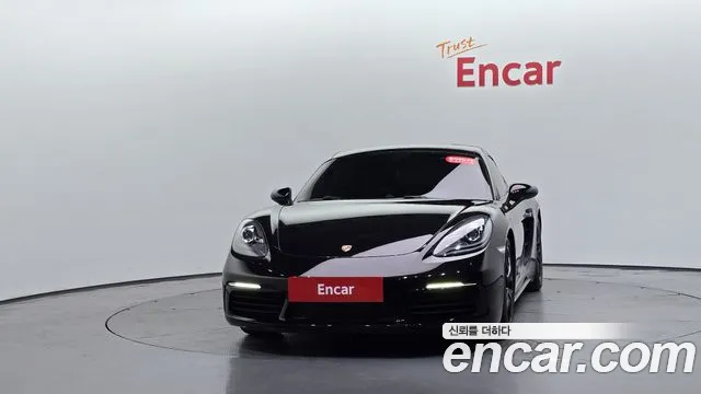 Porsche Cayman 2017 thumb 2