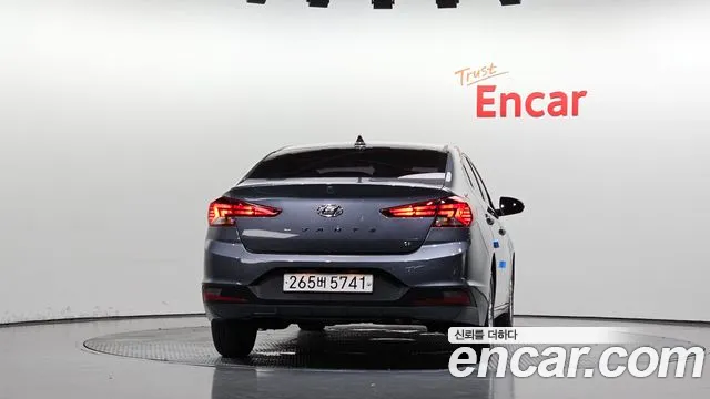 Hyundai Avante 2020 thumb 4