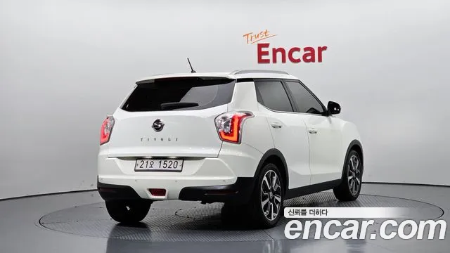 KG_Mobility_Ssangyong TIBOLI 2016 thumb 2