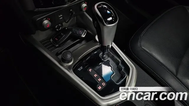 KG_Mobility_Ssangyong TIBOLI 2016 thumb 9