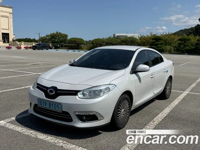 Renault-KoreaSamsung Fluence 2017 thumb 2