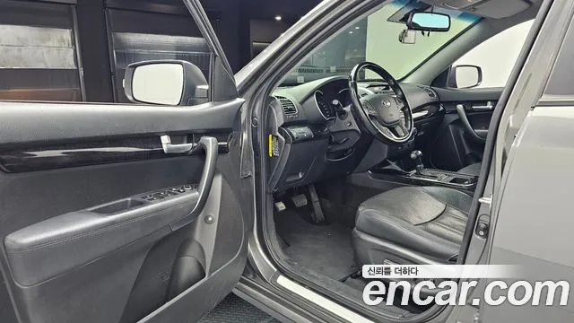 Kia Sorento 2012 thumb 10