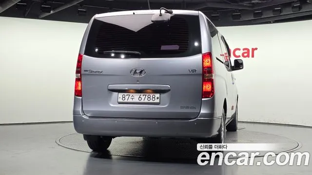 Hyundai Starex 2018 thumb 4