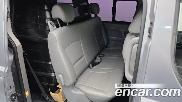 Hyundai Starex 2018 thumb 12