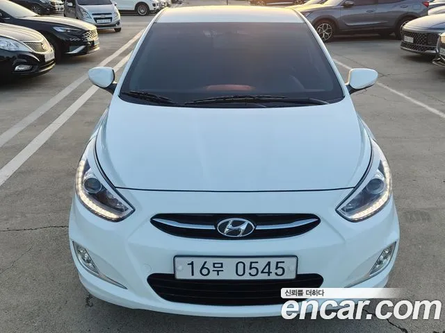 Hyundai Accent 2015 thumb 3