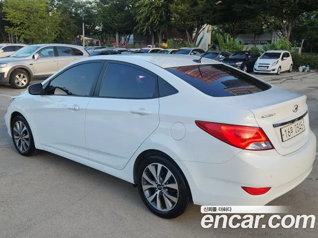 Hyundai Accent 2015 thumb 5