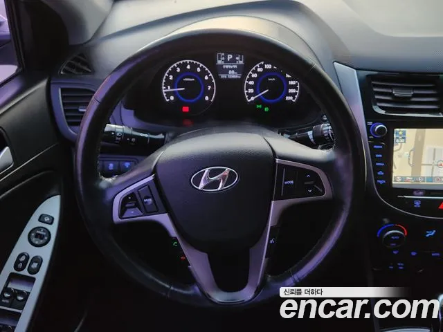 Hyundai Accent 2015 thumb 8