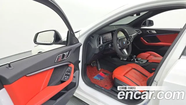 BMW 1-Series 2021 thumb 10