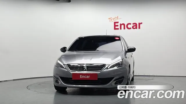 Peugeot 308 2017 thumb 3