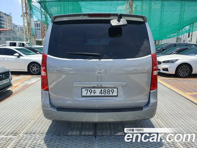 Hyundai Starex 2016 thumb 4