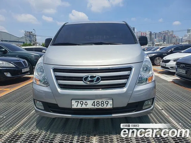 Hyundai Starex 2016 thumb 12