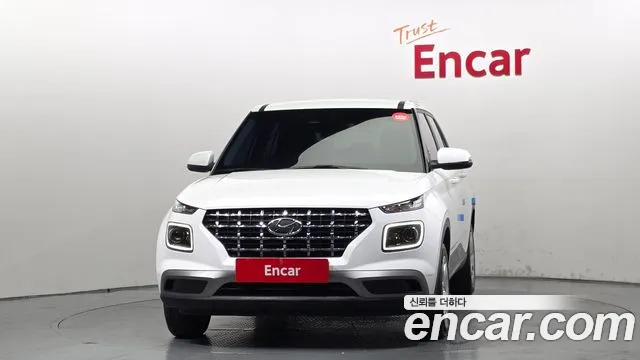 Hyundai Venue 2023 thumb 3