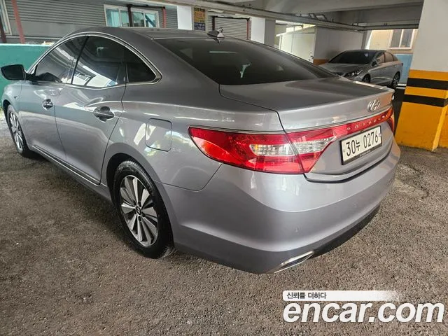 Hyundai Grandeur 2016 thumb 9
