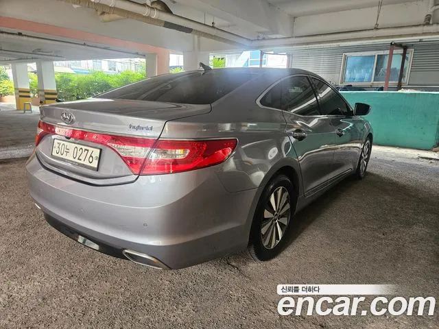 Hyundai Grandeur 2016 thumb 10