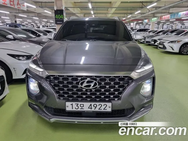 Hyundai Santa Fe 2018 thumb 3